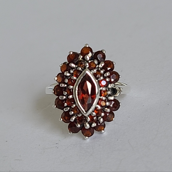 Vintage Boho Sterling Silver Red Garnet Marquis Flower Crystal Cluster Ring - Picture 2 of 13